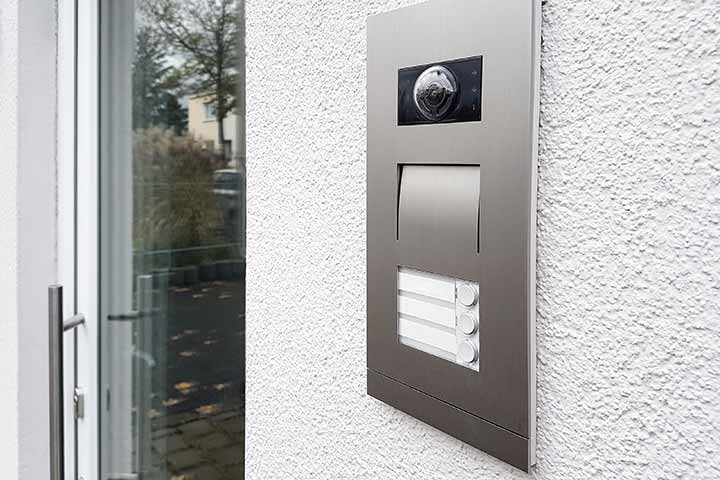Sprechanlagen und Videosprechanlagen planen und einbauen